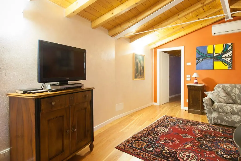 Hotel apartamentowy Barchi Resort - Apartments & Suites San Felice del Benaco