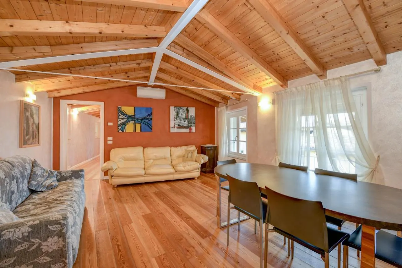 Barchi Resort - Apartments & Suites San Felice del Benaco Włochy