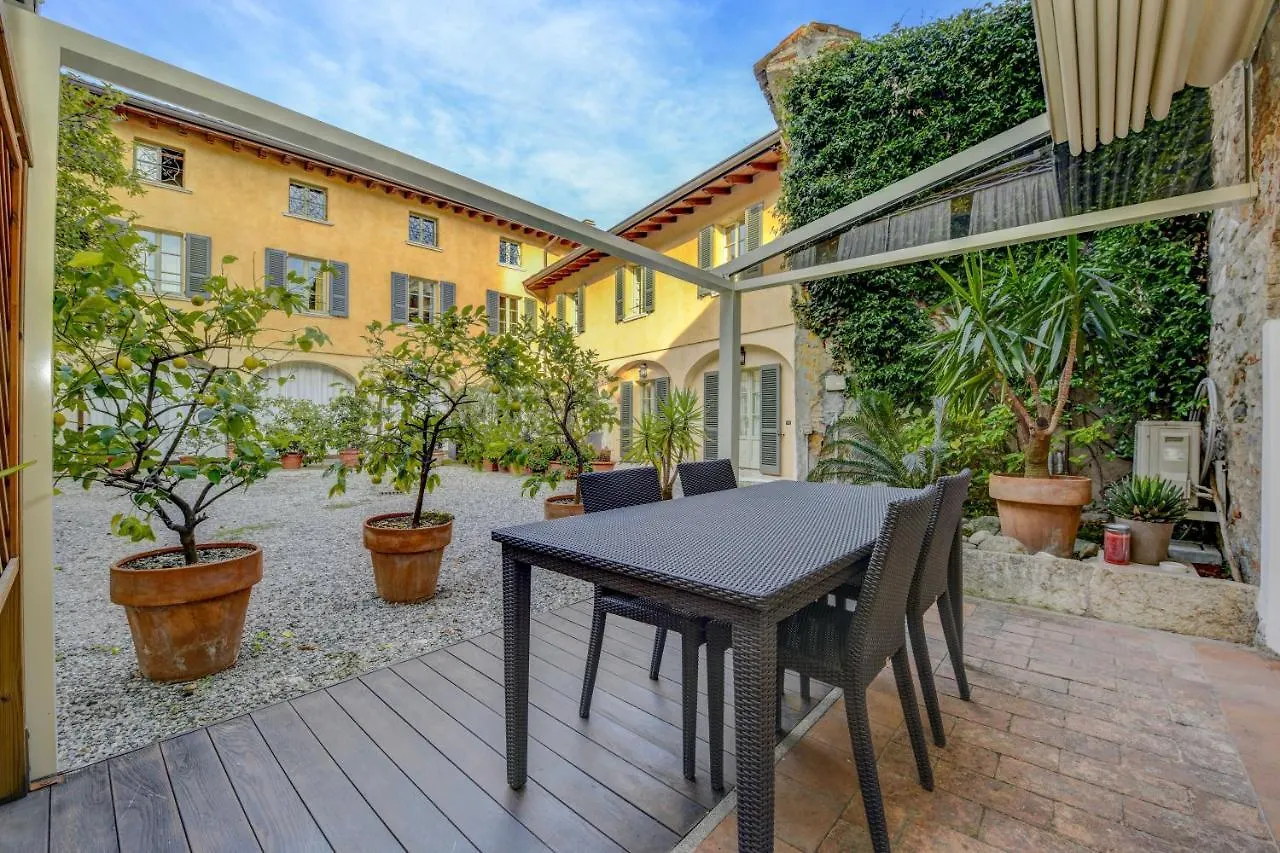Hotel apartamentowy Barchi Resort - Apartments & Suites San Felice del Benaco