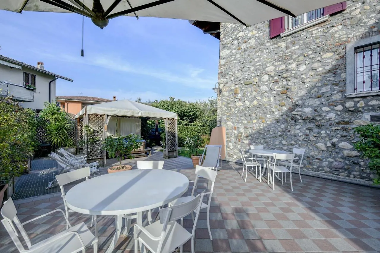 Barchi Resort - Apartments & Suites San Felice del Benaco 2*,