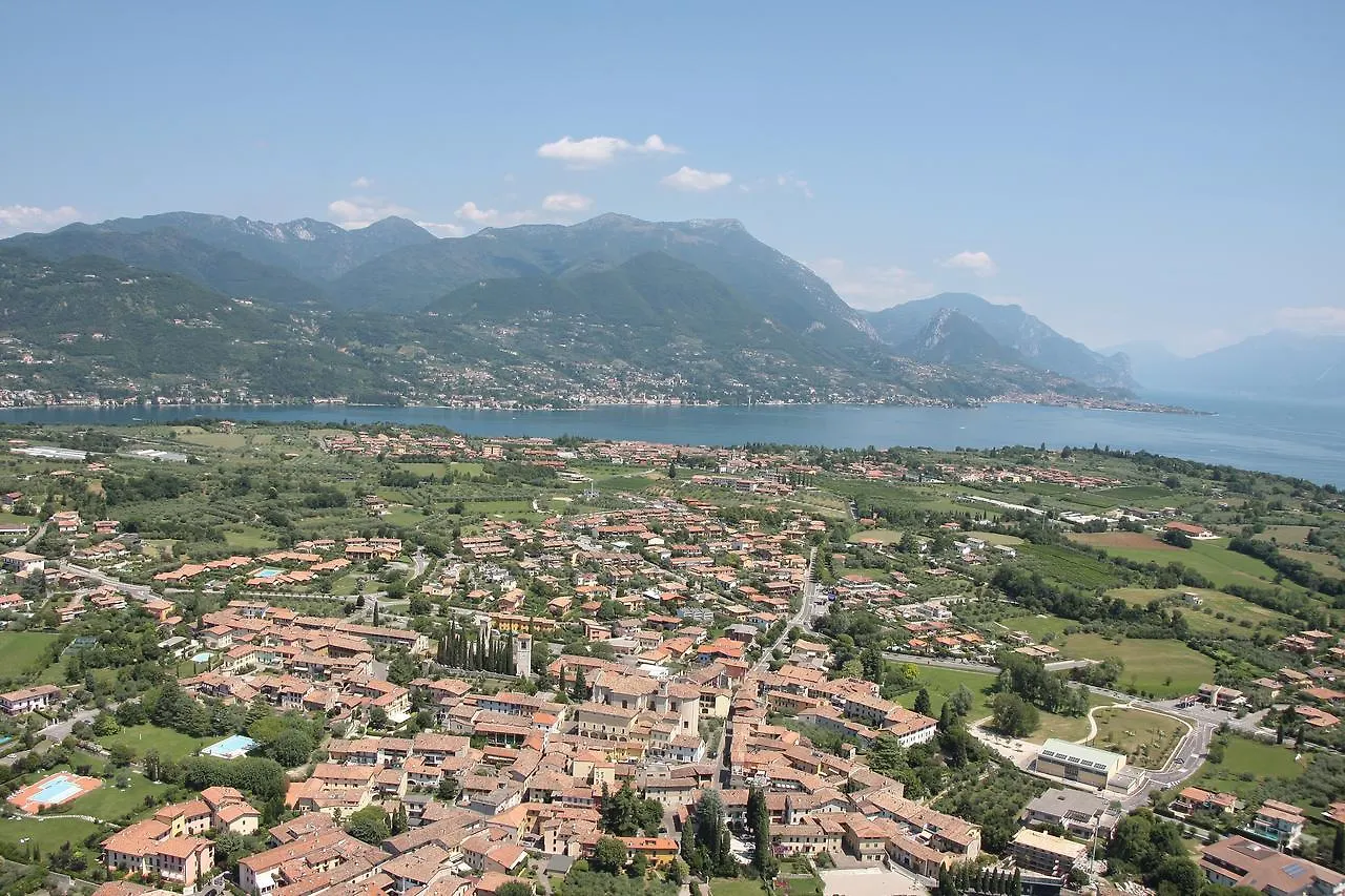 Barchi Resort - Apartments & Suites San Felice del Benaco Hotel apartamentowy