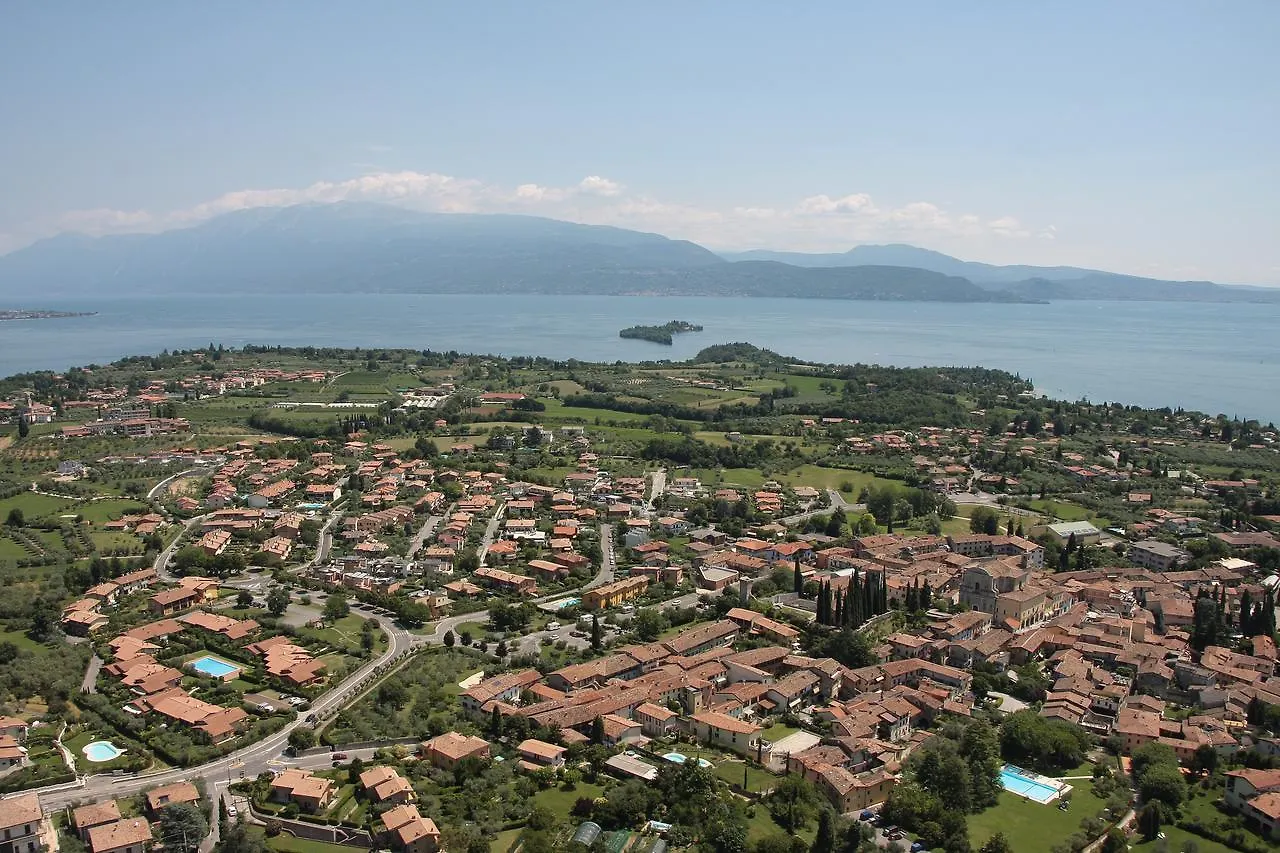 Barchi Resort - Apartments & Suites San Felice del Benaco
